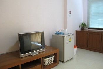 Somjai House Hotell Si Racha Eksteriør bilde